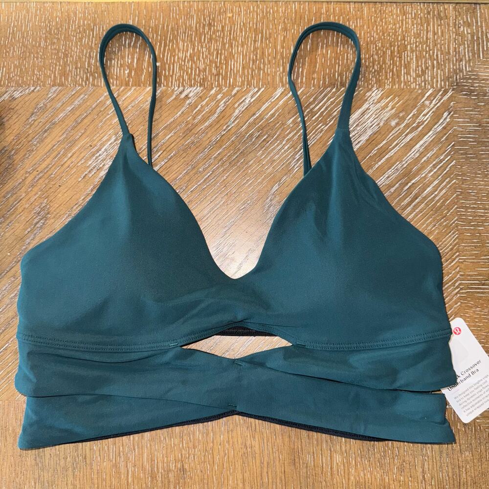 Lululemon V-Neck Crossover Underband Bra dark green Size 4 NWT